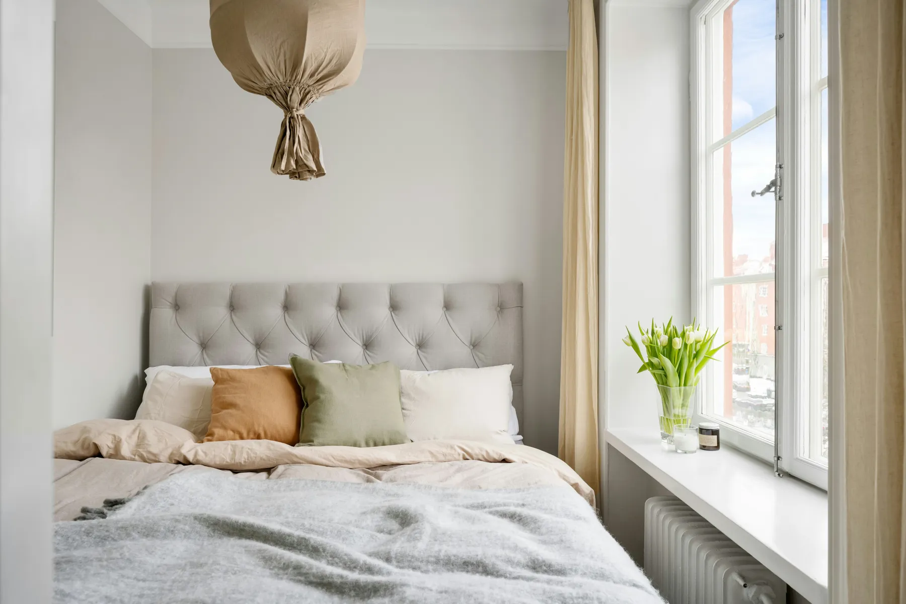 lisa-anna-UrIRDNcQ180-unsplash